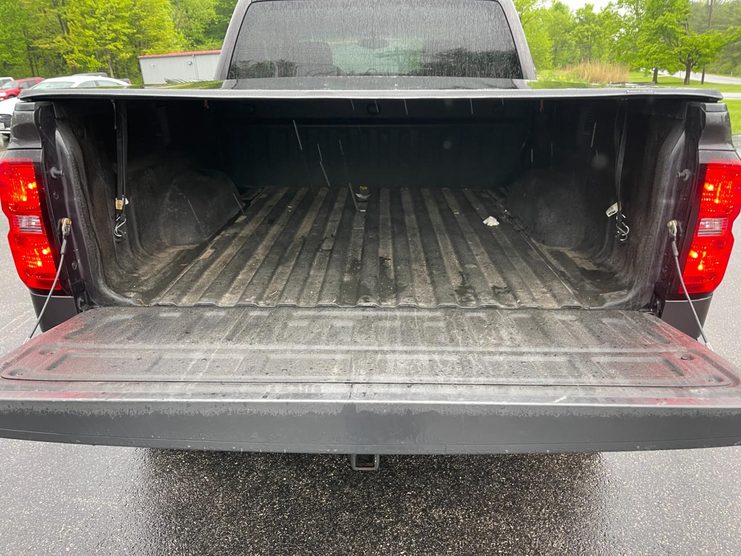 2014 Gray /Black Chevrolet Silverado 1500 LT Crew Cab 4WD (3GCUKREC7EG) with an 5.3L V8 OHV 16V engine, 6-Speed Automatic transmission, located at 11115 Chardon Rd. , Chardon, OH, 44024, (440) 214-9705, 41.580246, -81.241943 - Photo#10